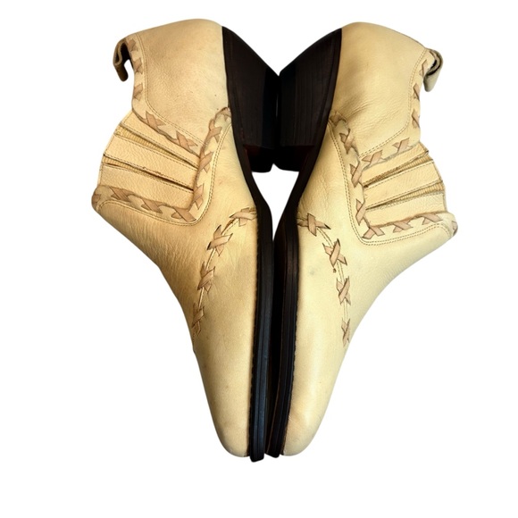 Vintage Sabree “Joan” Leather Western Bootie, Sz 10 - Picture 5 of 14